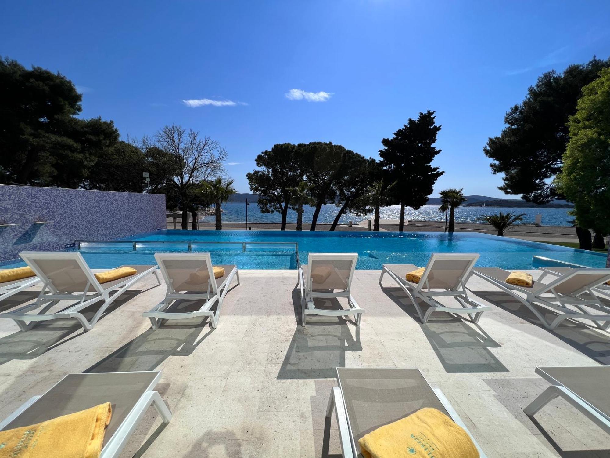 Ilirija Resort Hotel Adriatic Біоград-на-Мору Екстер'єр фото